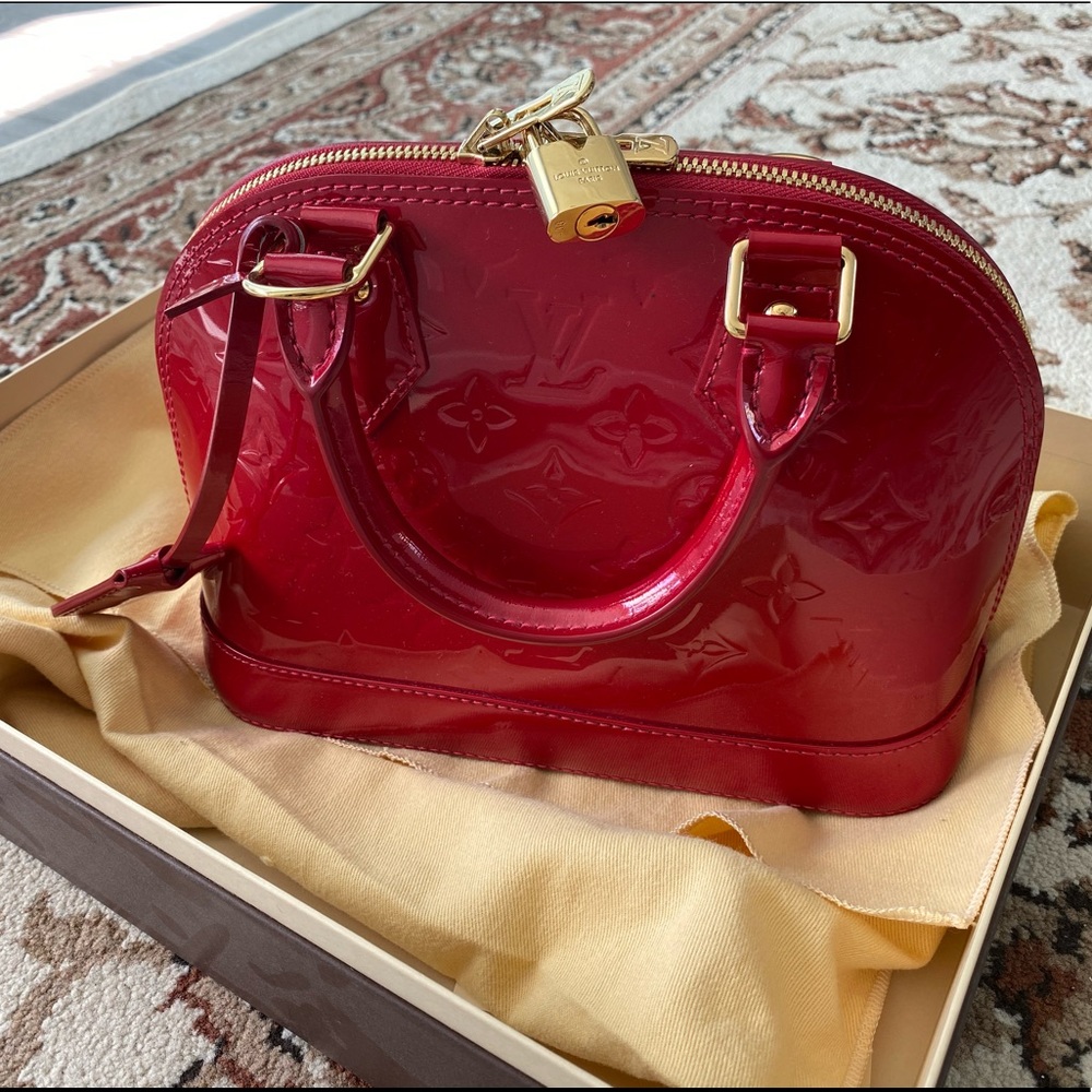 LV alma BB red.(new)